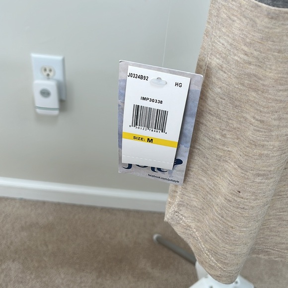 Bronx New York 1978 Short Sleeve embellished top - Picture 8 of 9